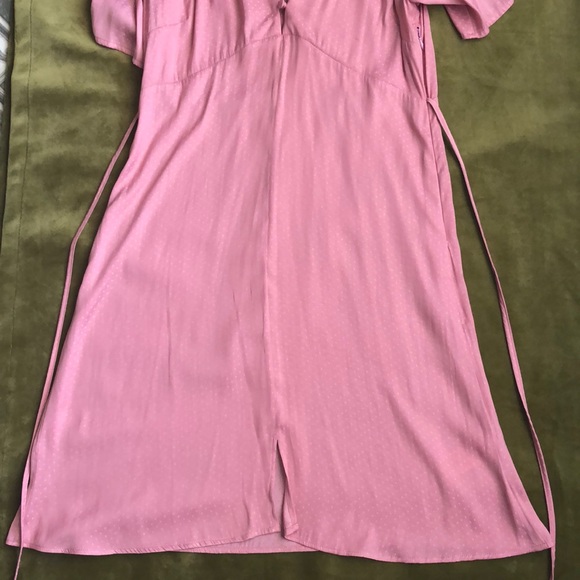 Dress - Picture 2 of 4